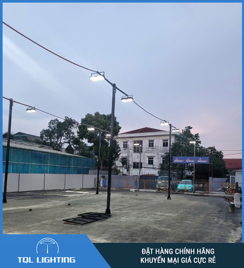 Cung cấp đèn sân Pickleball cho anh Sơn tại Cẩm Phả, Quảng Ninh